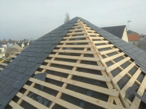 LGE couvreur Saint Nazaire - Trignac réalisation toiture ardoise 4 pans